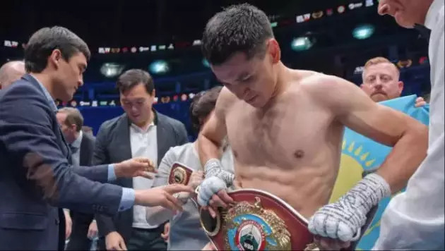 Боксер с 30-ю победами стал следующим соперником чемпиона мира из Казахстана