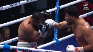Казахстанский боксер побил россиянина и одержал первую победу в профи