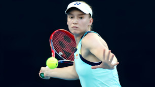 Елена Рыбакина сделала камбэк и стартовала с победы на Australian Open
