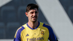 Вратарь "Реала" получил тяжелую травму и покинул поле в слезах