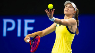 Рыбакина получила новую угрозу в чемпионской гонке WTA