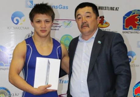 Олжас Чингисбаев. Фото с сайта wrestling.kz
