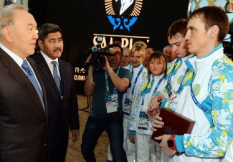Нурсултан Назарбаев встретился с членами олимпийской сборной. Фото с сайта akorda.kz