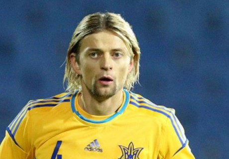Тимощук не попал в стартовый состав сборной Украины на матч с Беларусью