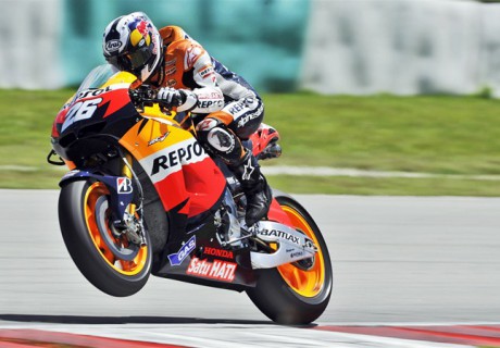 Дани Педроса выиграл Гран-при MotoGP в Малайзии