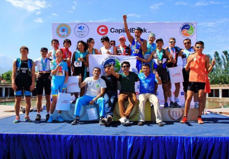 Казахстанской Федерации любительского триатлона исполнился год