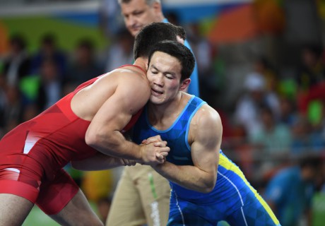 Казахстанский борец Картиков вслед за Кебиспаевым проиграл в 1/8 финала Олимпиады в Рио