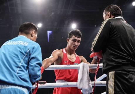 Казахстанец Абильхан Аманкул проиграл в финале чемпионата мира-2017 по боксу
