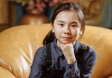 11-летняя казахстанка завоевала медаль на чемпионате мира по шахматам