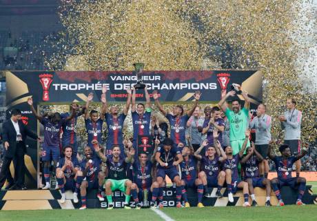 ПСЖ в шестой раз подряд выиграл Суперкубок Франции