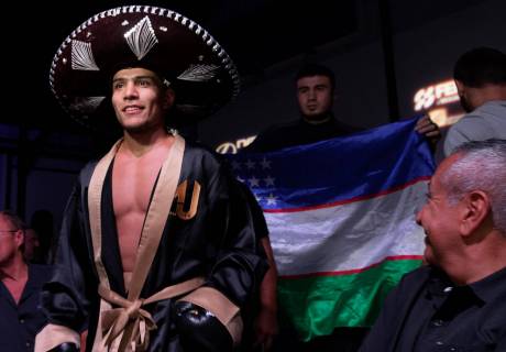 Узбекский обидчик Ералиева победил нокаутом в одном вечере с Елеусиновым