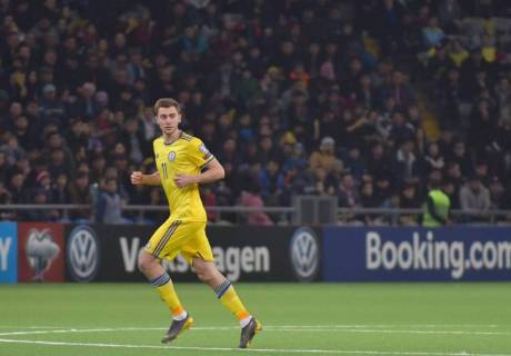 Бельгийский клуб сообщил о сроках возвращения футболиста сборной Казахстана после травмы