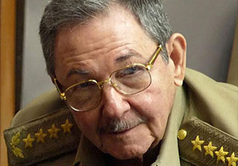 Рауль Кастро прибыл с визитом в Москву