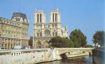 Собор Парижской Богоматери получит 2 миллиона евро на реконструкцию