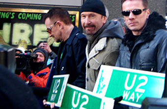 В Нью-Йорке в честь U2 назвали улицу 