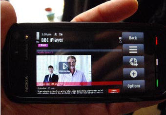 BBC TV появится в сотовых телефонах британцев