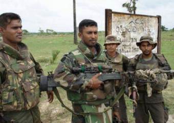"Тамильские тигры" решили не сдавать оружие