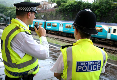 Британская транспортная полиция усилила патрули из-за угрозы терактов