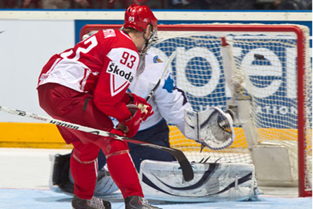 Финляндия уступила Дании на чемпионате мира по хоккею