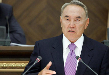 Назарбаев увидел в зале Парламента лоббистов коррупции