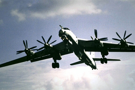 Информация "черных ящиков" Ту-142 не сохранилась