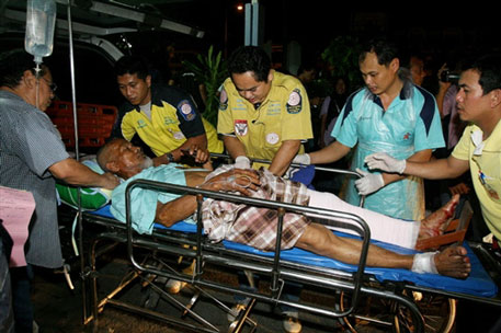 В таиландской мечети боевики убили 10 прихожан