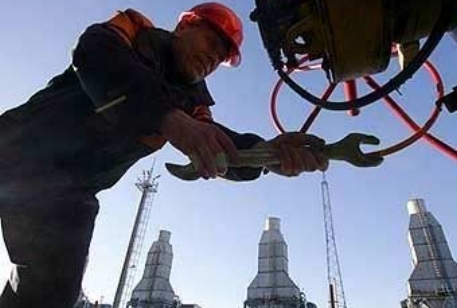 Россия продолжит поставки беспошлинной нефти в Белоруссию