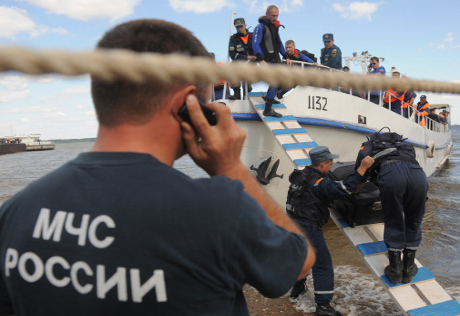 Опознаны тела 34 погибших с затонувшей "Булгарии"
