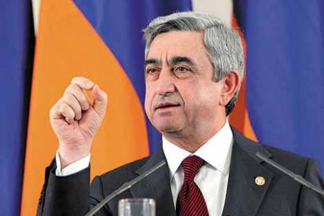 "МК" признал вину за фальшивое интервью с президентом Армении