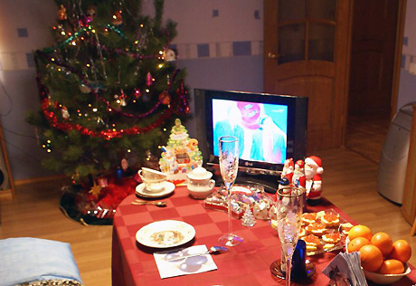 Какие программы телеканалы предлагают казахстанцам в новогоднюю ночь