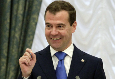 Медведев прошел путь от дворника до президента