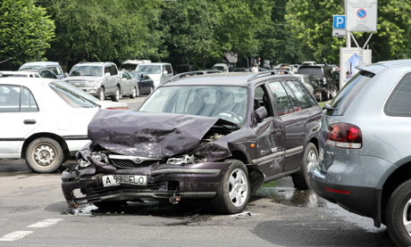 ВАЗ и Toyota названы выгодными авто для восстановления после аварии