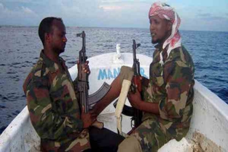 Сомалийские пираты освободили судно с украинским экипажем