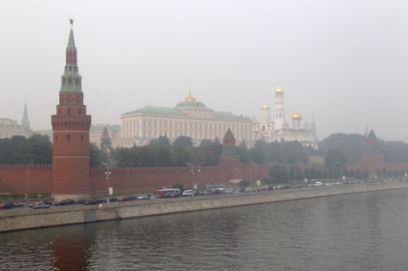 Журналистам показали секретные материалы маскировки Кремля