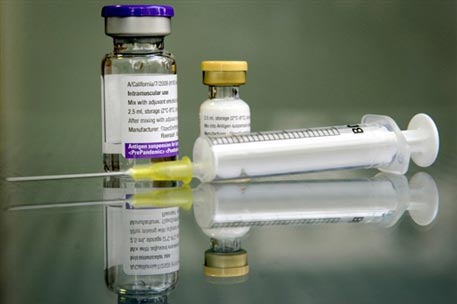 Казахстанскую вакцину против A/H1N1 отправили на испытания в Россию