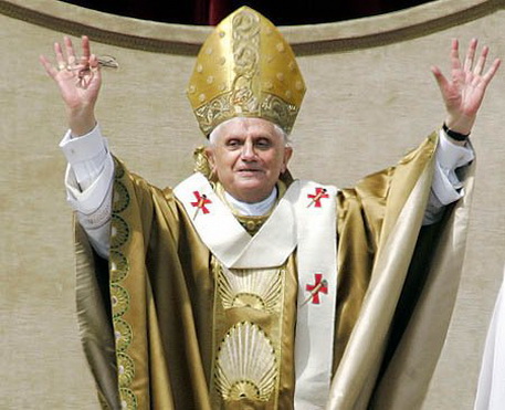 Папа Римский прибывает в Великобританию