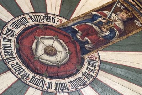 Британские ученые нашли Круглый стол короля Артура