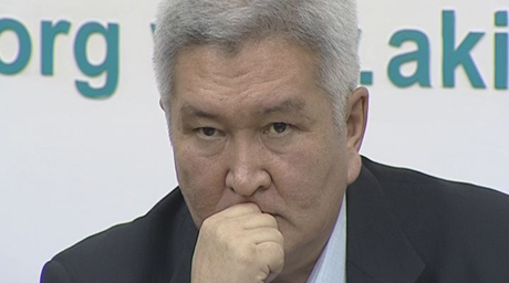 В Кыргызстане грозят обнародовать коррупционные схемы чиновников