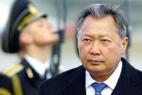 Бакиев обвинил в беспорядках в Киргизии "внешние силы"