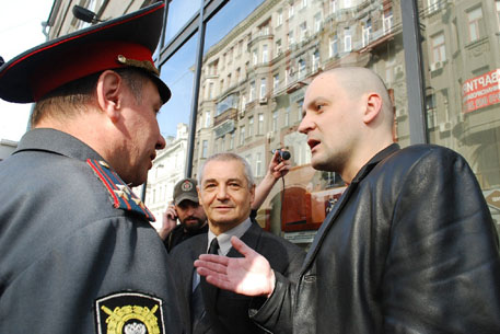 Задержаны четверо противников строительства гостиницы Никиты Михалкова