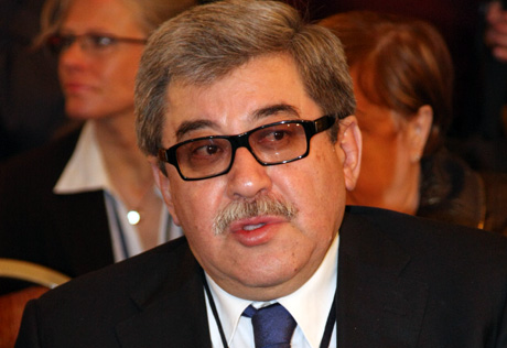 Касымов прогнозирует проведение досрочных президентских выборов в декабре 2011 года