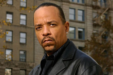 Рэпера Ice-T арестовали за просроченные права