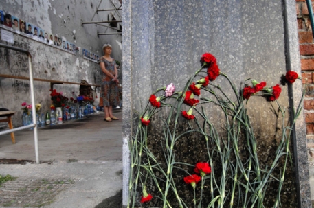 В Москве открыли памятник жертвам теракта в Беслане 
