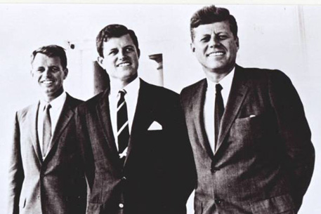 Конгресс США остался без Кеннеди