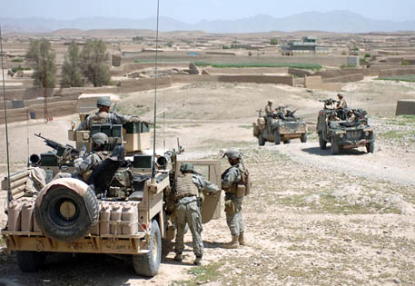 Вертолеты НАТО уничтожили 12 боевиков в Афганистане