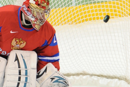 Сборная России по хоккею выбрала вратаря на матч с Канадой