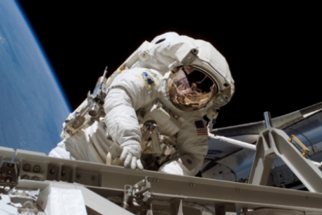 Астронавты NASA установят на МКС новый насос