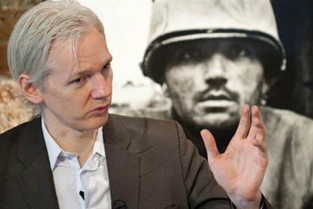 Основатель Wikileaks отверг обвинения властей США
