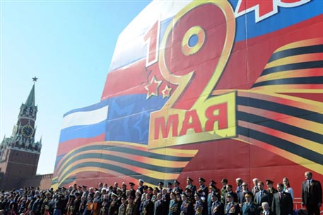 В параде Победы в Москве задействуют 10,5 тысячи военных