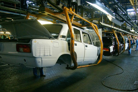 "АвтоВАЗ" и "ИжАвто" договорились о переносе производства Lada